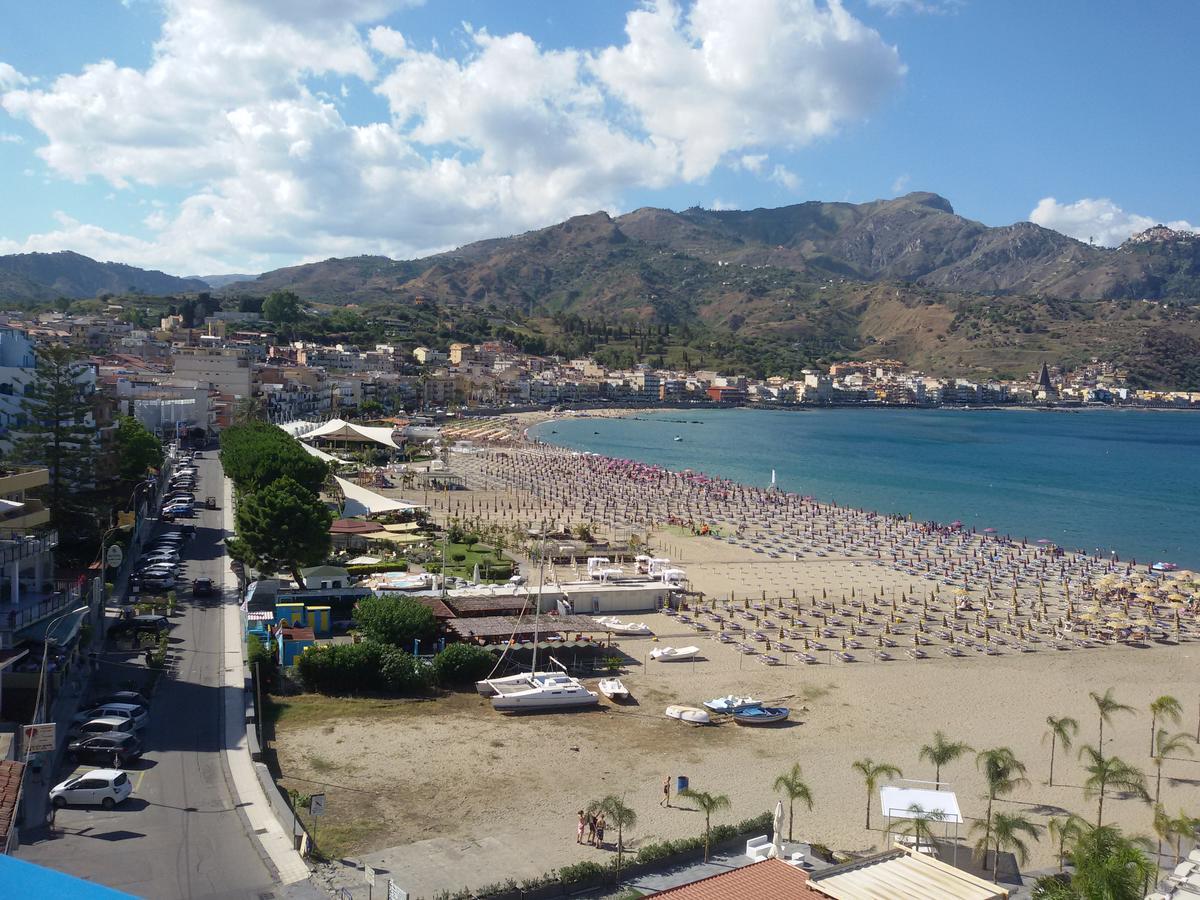 Hotel Panoramic Giardini Naxos Exterior photo